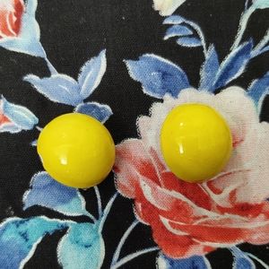 Vintage clip on earrings